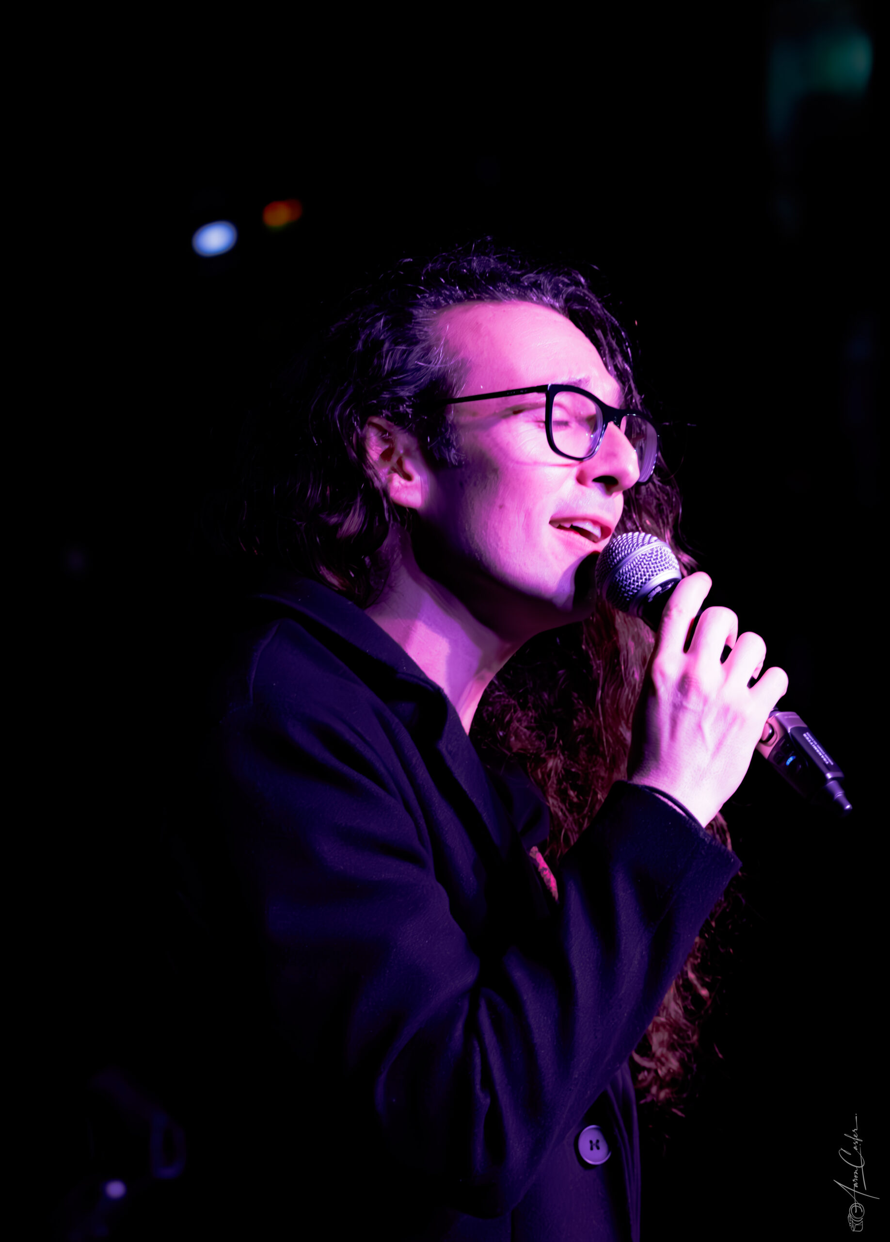 Artist portrait and concert photography by Essencelens